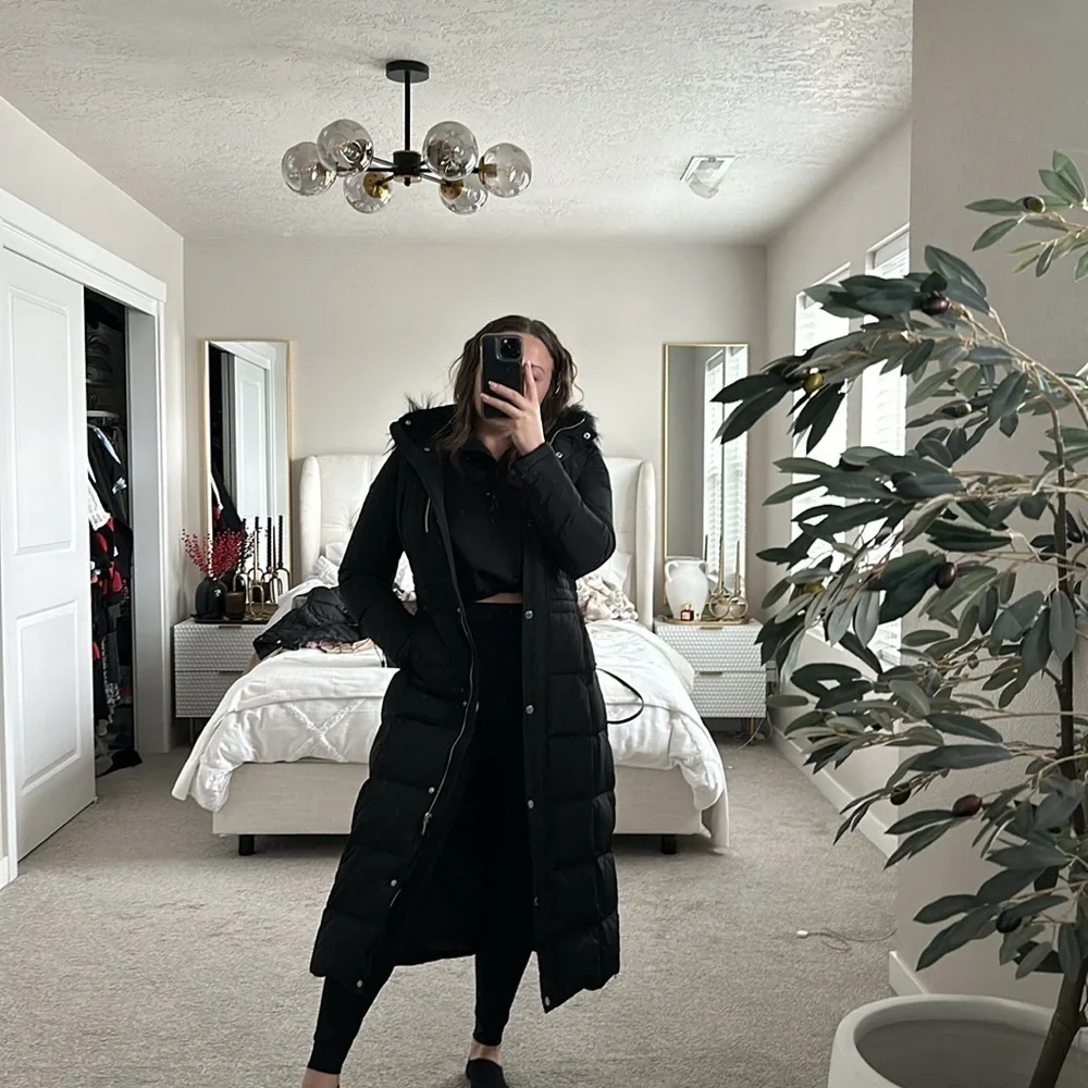 NWOT Faux Fur Trim Maxi Puffer